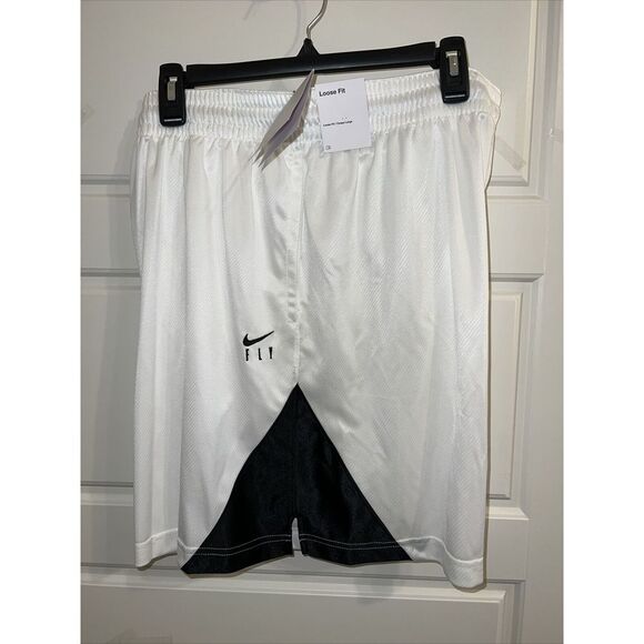 Women's Nike Dri-Fit ISoFly White/Black Basketball Shorts Size XXL DH7363-100‎ - Picture 1 of 2